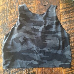 Athleta Women's Conscious Crop Shelf Bra Color Black Camo Size Medium
